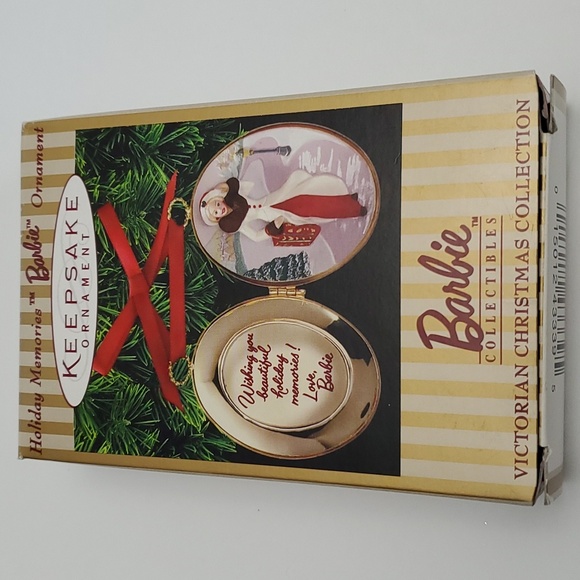 New - Vintage 1997 Hallmark Holiday Memories Keepsake Barbie Ornament - Picture 5 of 10